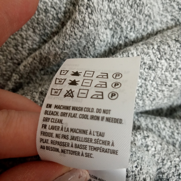 American Eagle Heather Gray Tweed Sweater Petite - Picture 11 of 13